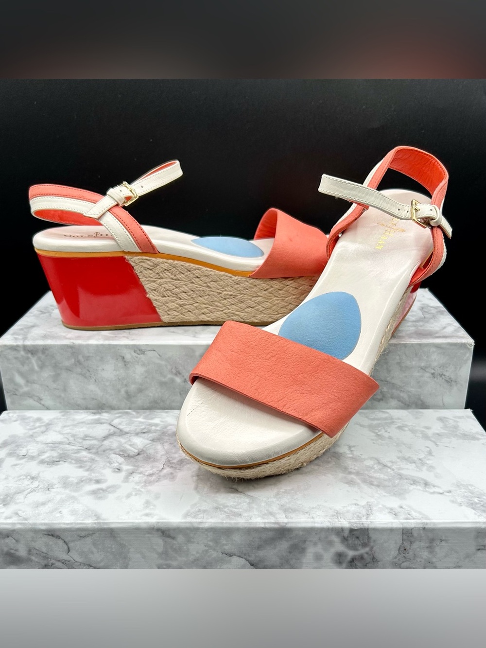COLE HAAN Arden Wedge Platform Sandals. Size 6.5 B